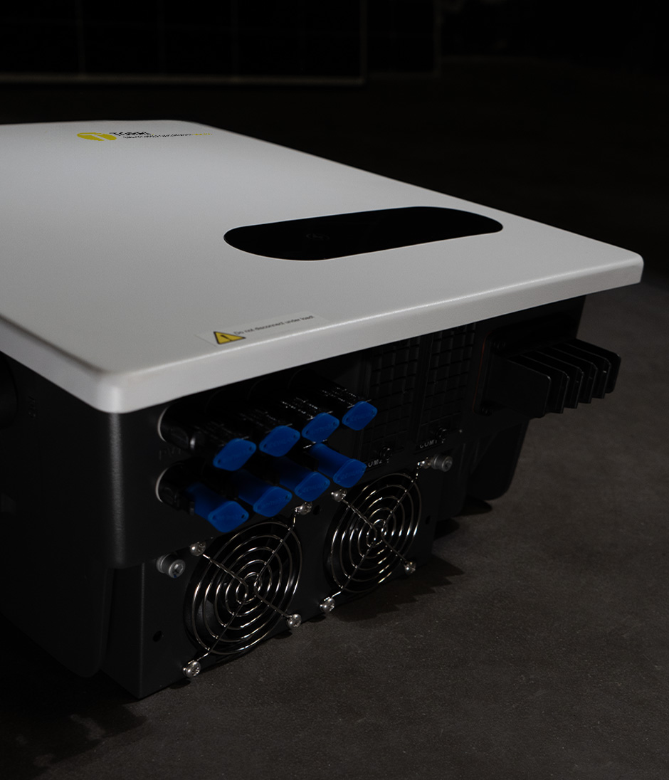 aura 25k inverter trifase commerciale fotovoltaico