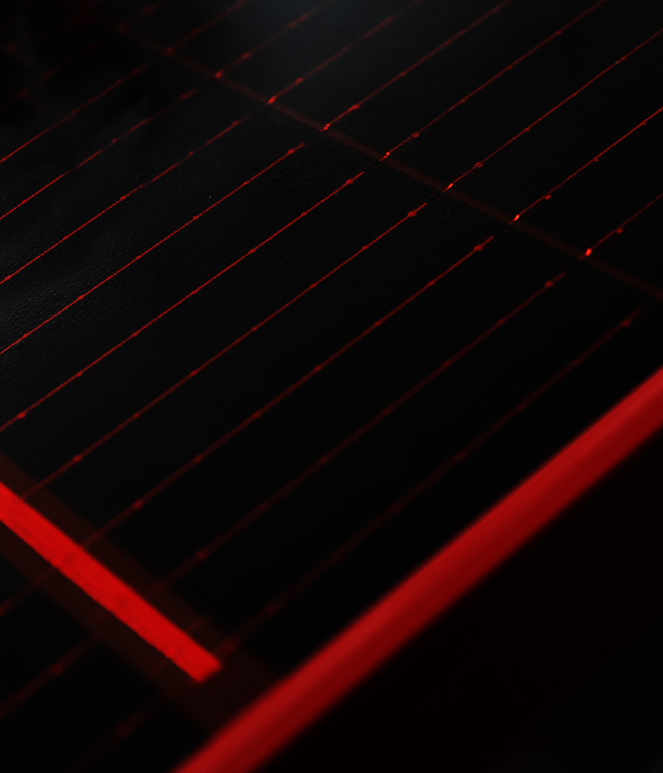 dettaglio celle pannello fotovoltaico made in italy