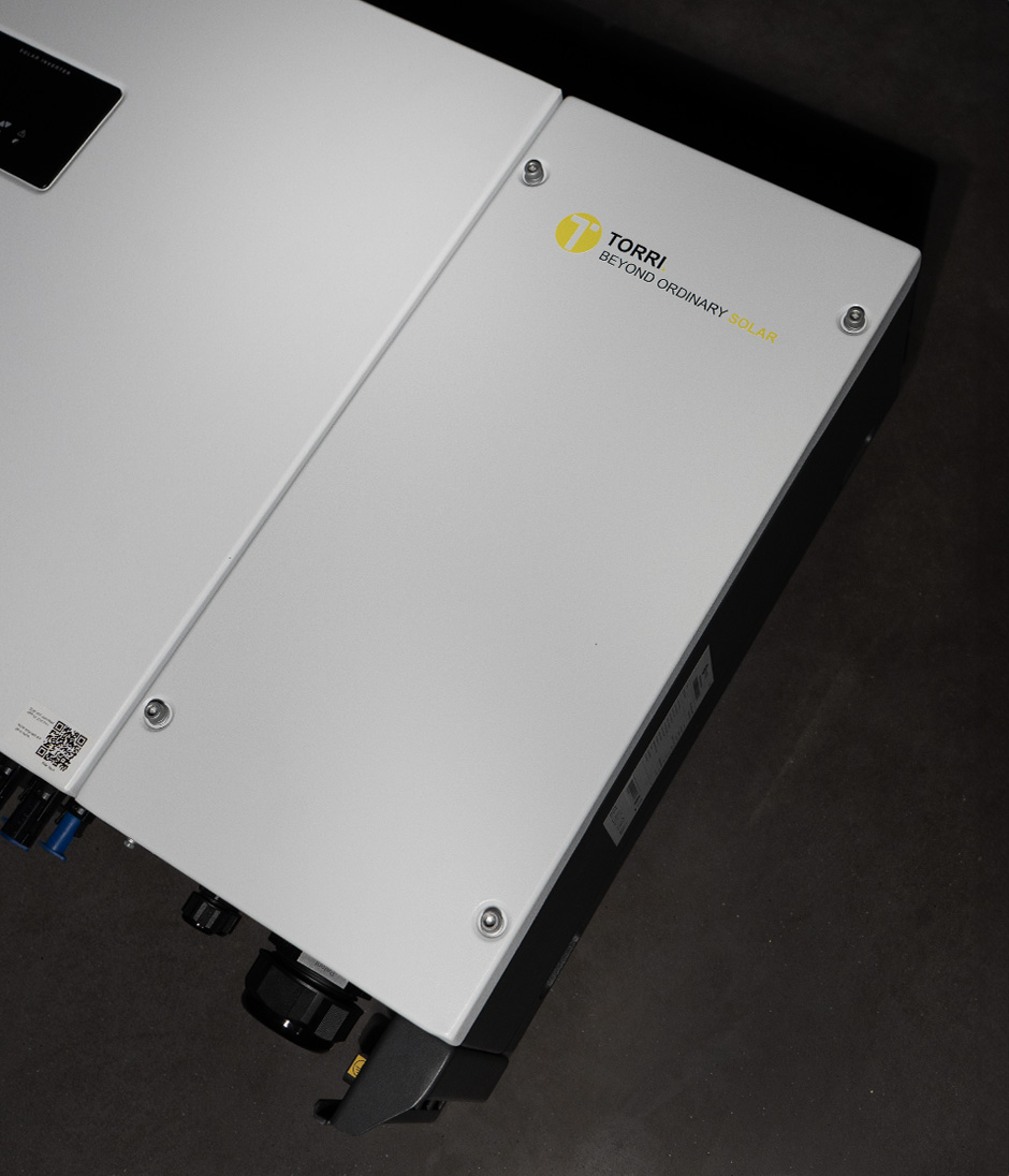 inverter aura trifase industriale energia commerciale