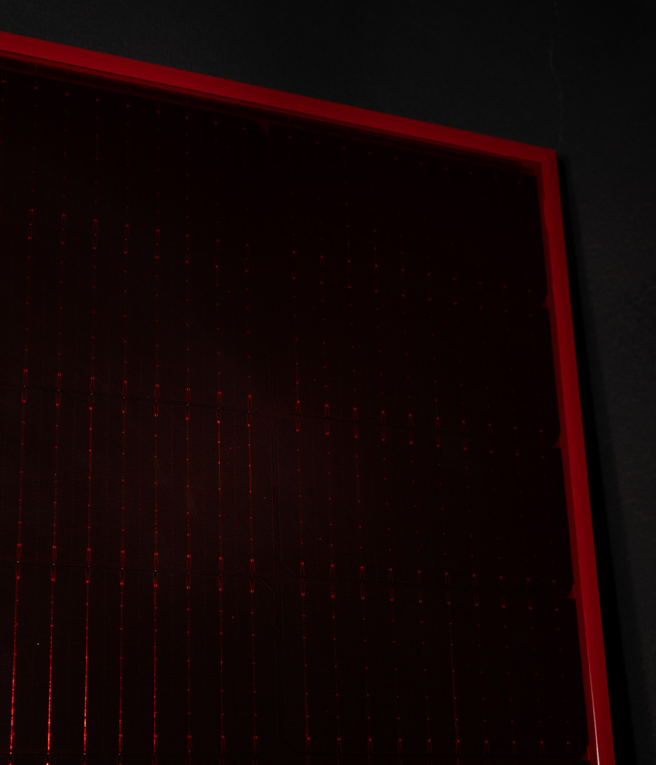 pannello fotovoltaico rosso integra eco red